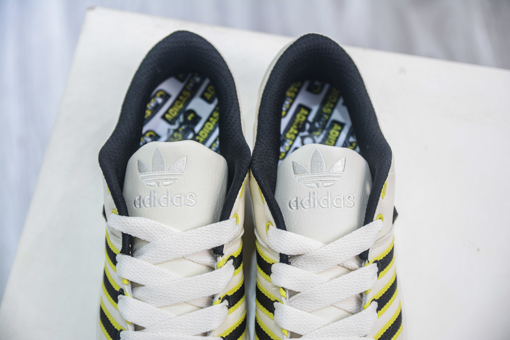 Adidas Originals Superstar Supermodified: Premium Leather, Iconic Shell Toe Design 8 cmp i1753367401733 6629 0 7