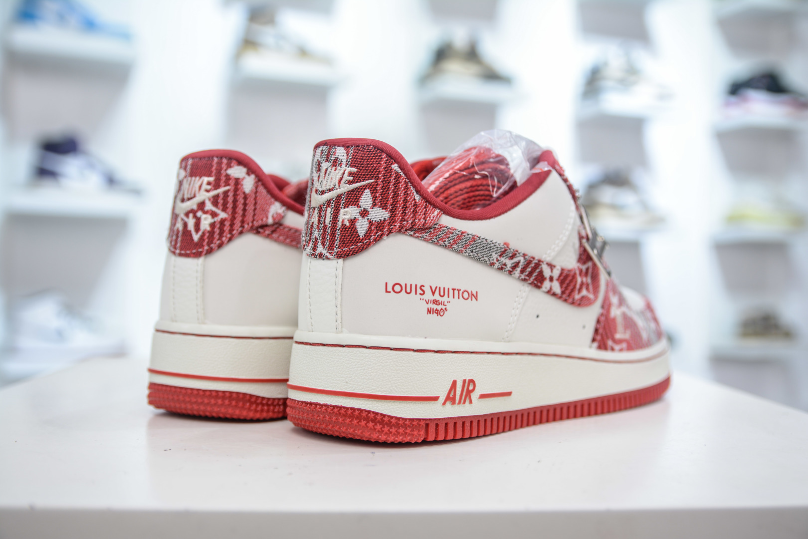 Louis Vuitton x Nike Air Force 1 White Red Denim Low-Top Sneakers 7 cmp i1753367558321 9217 0 5