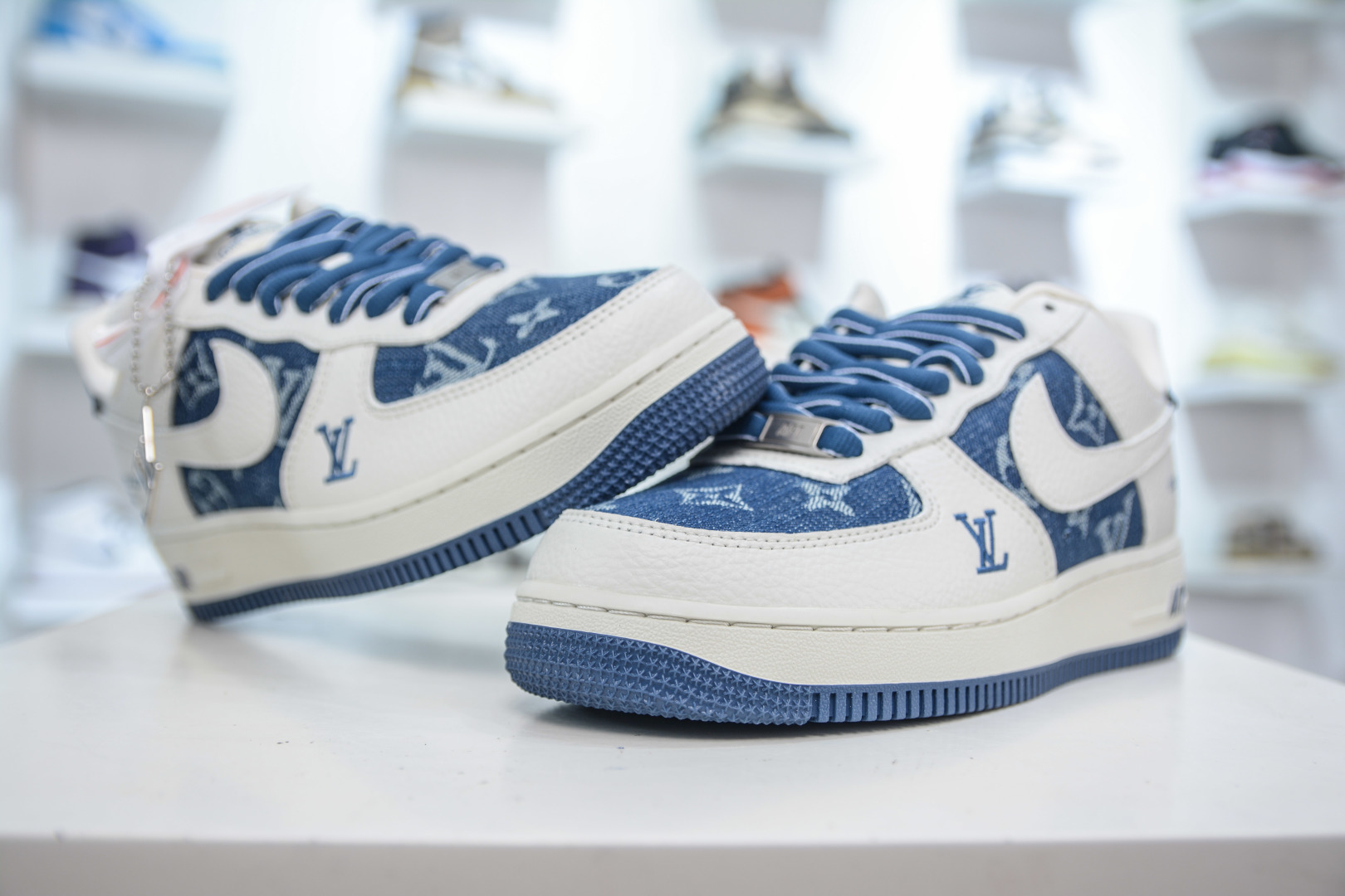 Louis Vuitton x Nike Air Force 1 White Blue Denim Sneakers Size 36-45 5 cmp i1753367602420 3249 0 3