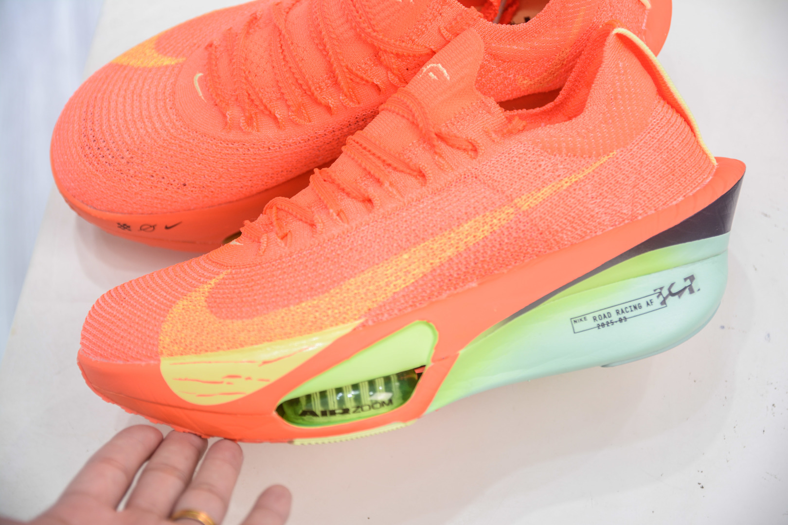 Nike Air Zoom Alphafly 3 Marathon Running Shoes - Lightweight & Breathable 7 cmp i1753367797266 1658 0 6
