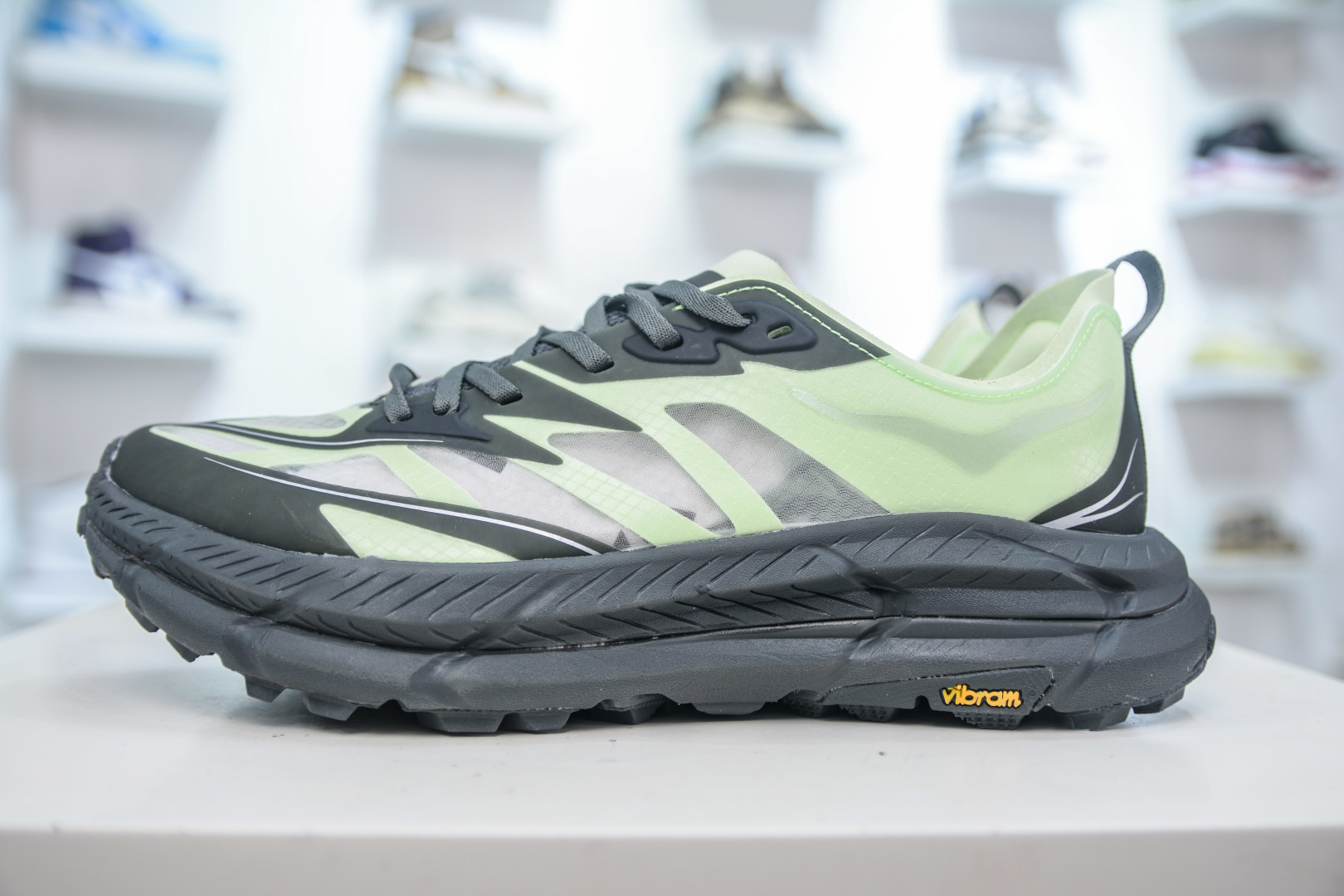 Satisfy x Hoka One One Mafate Speed 4 Lite Low Lightweight Running Shoes 1 cmp i1753367850427 6043 0 0