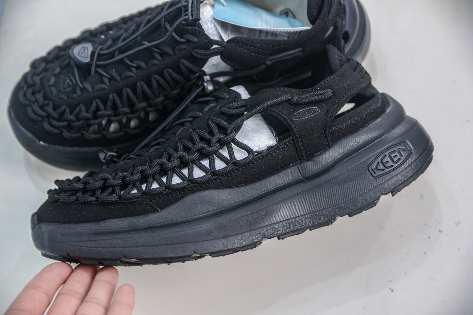 KEEN UNEEK WK Sandals: Comfortable, Stylish, and Versatile for Any Adventure 8 cmp i1753368044099 963 0 6
