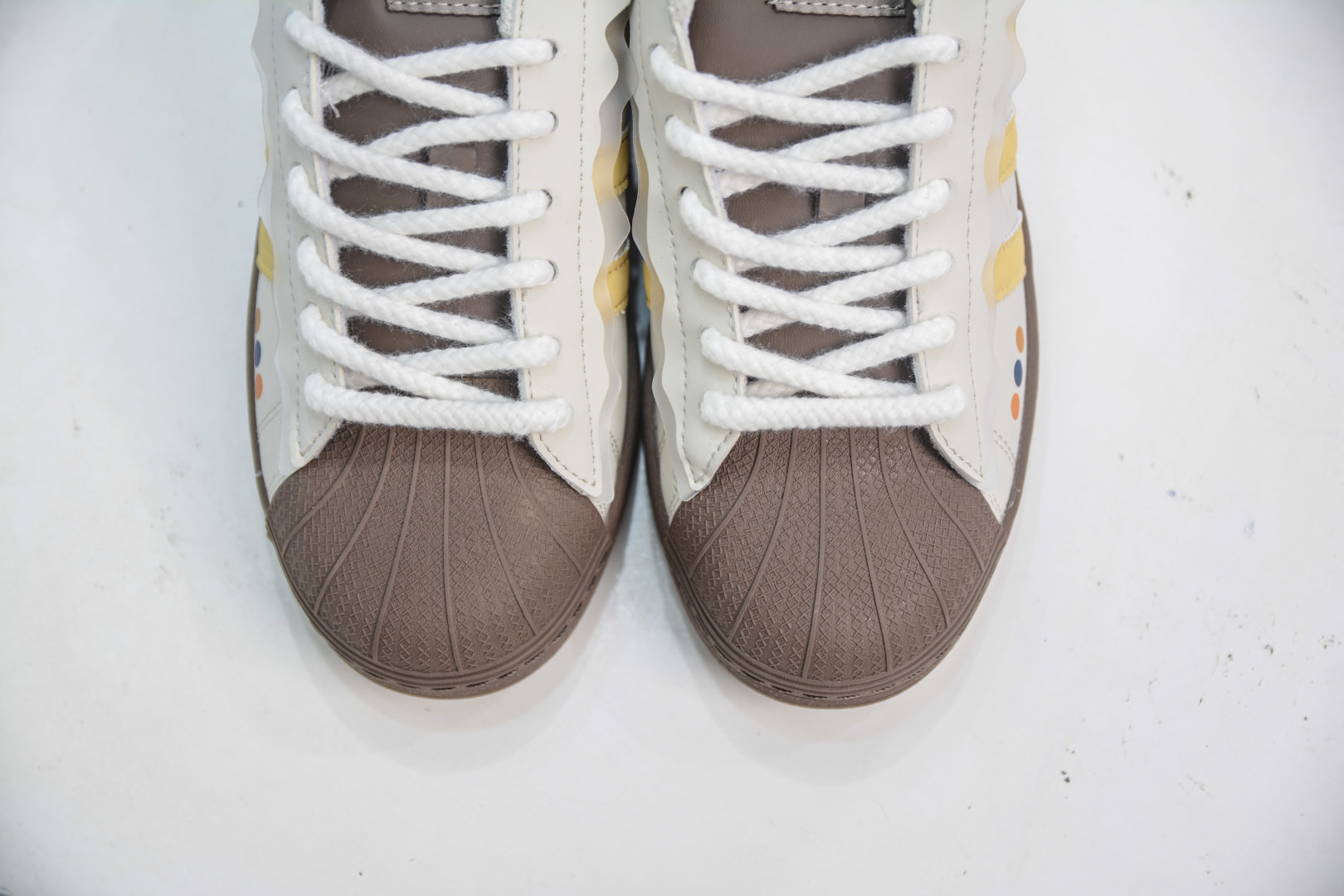Adidas Originals Superstar Banana Graffiti Sneakers - GW4440, Leather Upper 10 cmp i1753456399142 4609 0 8