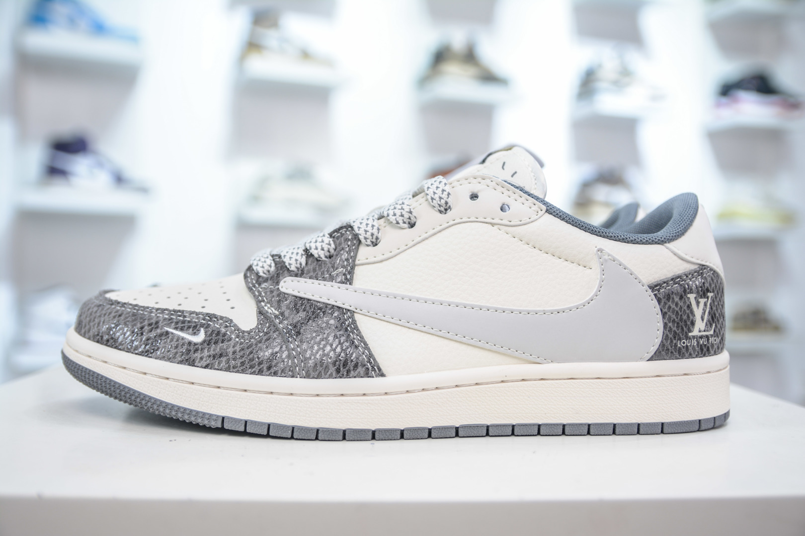 TS x Air Jordan x Louis Vuitton AJ1 Low - Snake Print Sneakers 1 cmp i1753456710746 1786 0 0