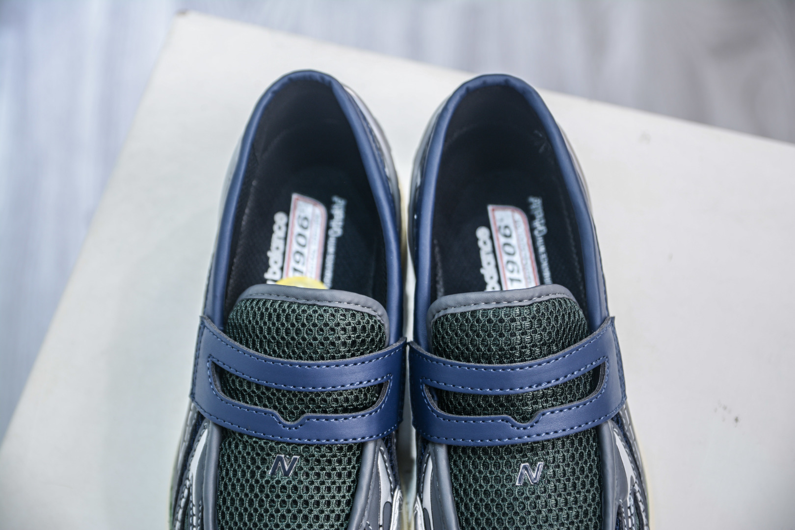 JUNYA WATANABE x New Balance 1906R Loafer: Comfortable, Stylish, and Versatile 8 cmp i1753457026380 3645 0 8