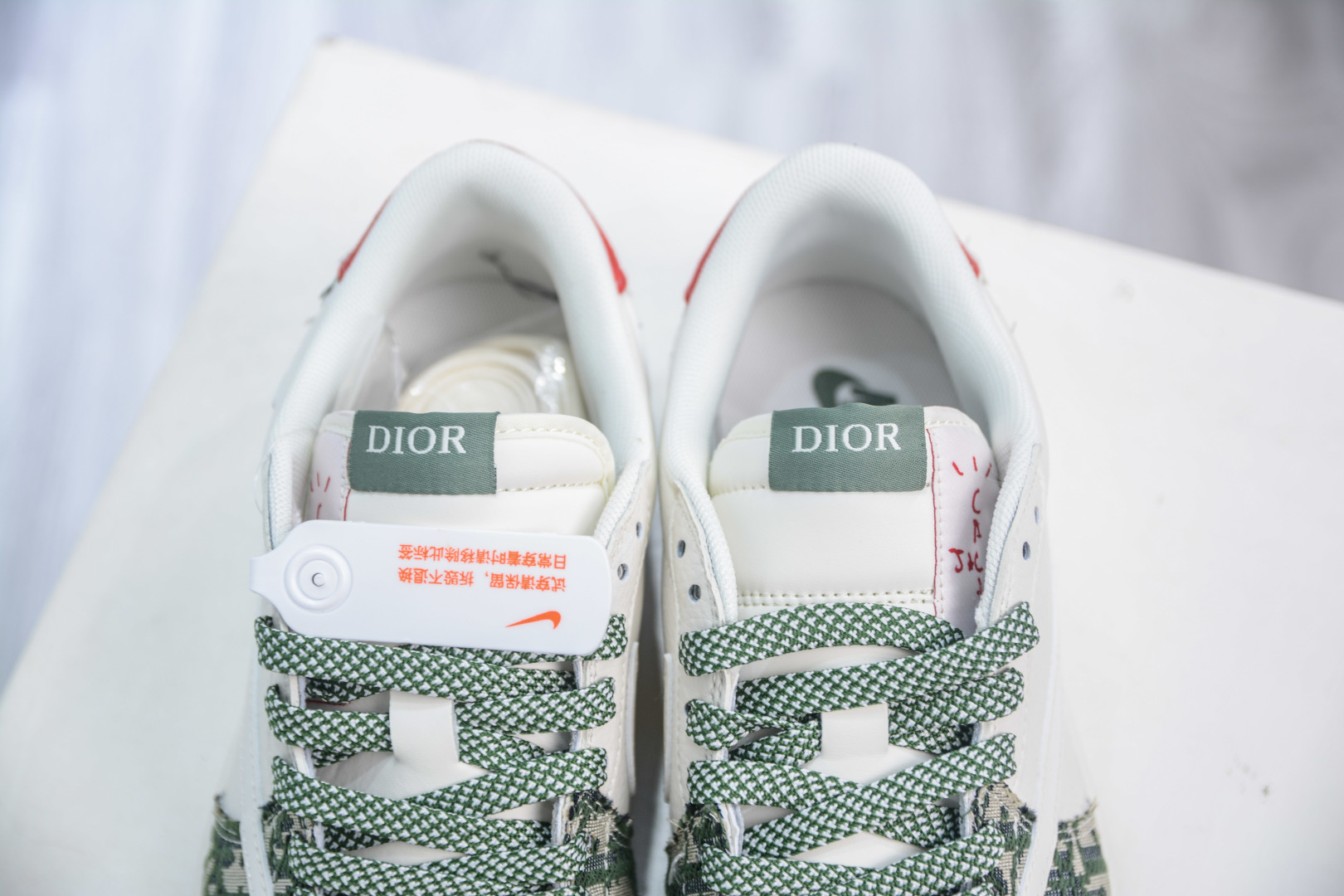 Travis Scott x Nike Air Jordan 1 Low x Dior Collab Sneakers - Limited Edition 8 cmp i1753457080563 9517 0 7