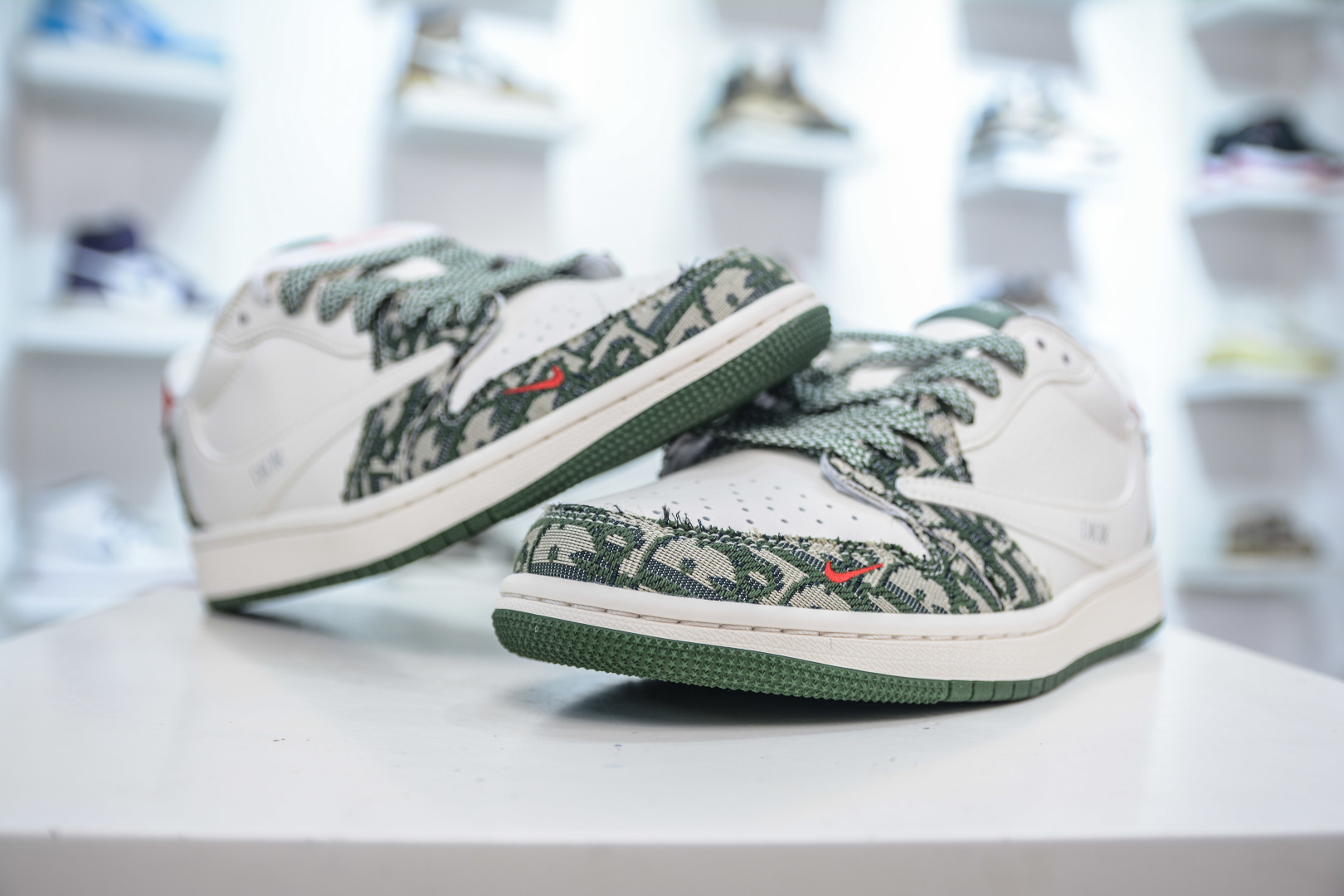 Travis Scott x Nike Air Jordan 1 Low x Dior Collab Sneakers - Limited Edition 4 cmp i1753457081745 6207 0 3