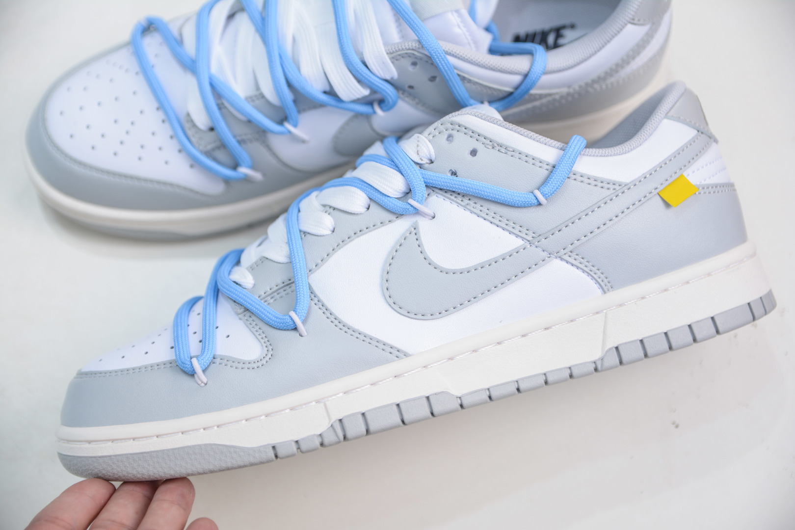 Nike SB Dunk Low 灰白蓝绑带 DD1391-103