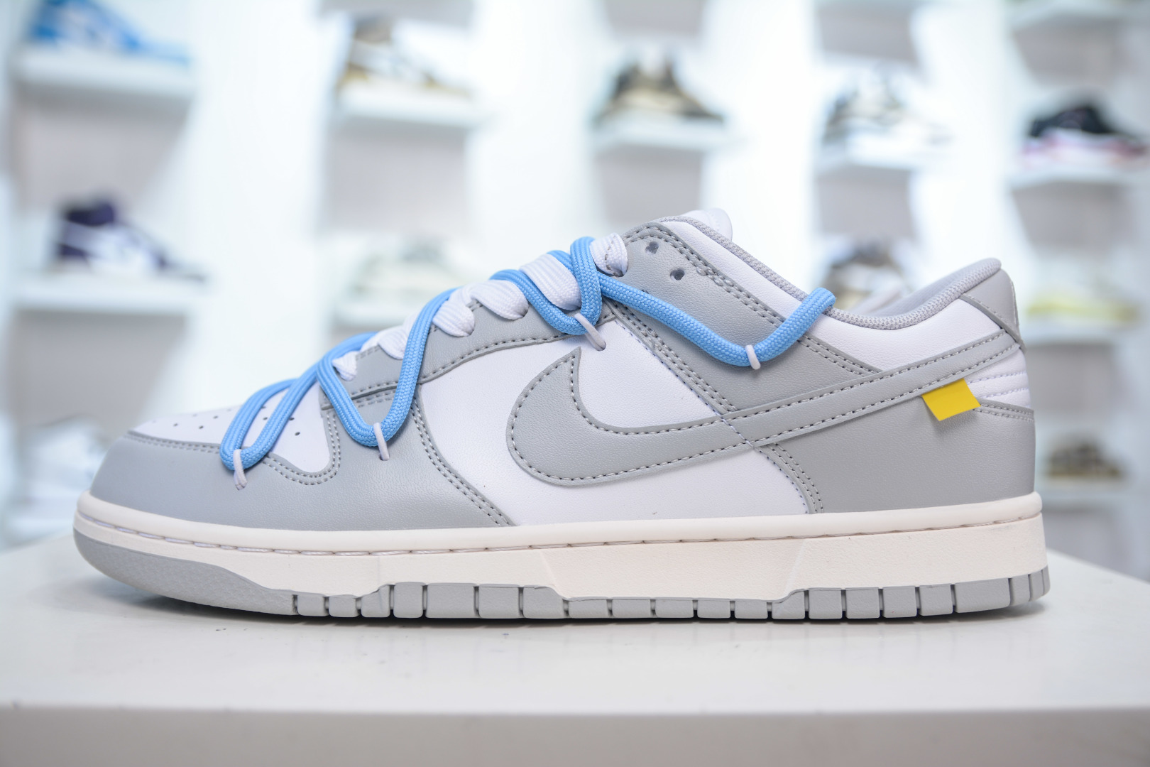 Nike SB Dunk Low 灰白蓝绑带 DD1391-103