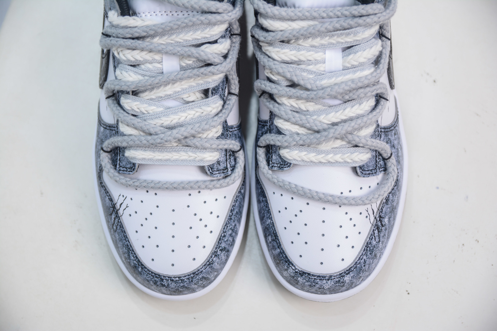 280 Nike SB Dunk Low 弑影灵契 黑白  DD1391-100
