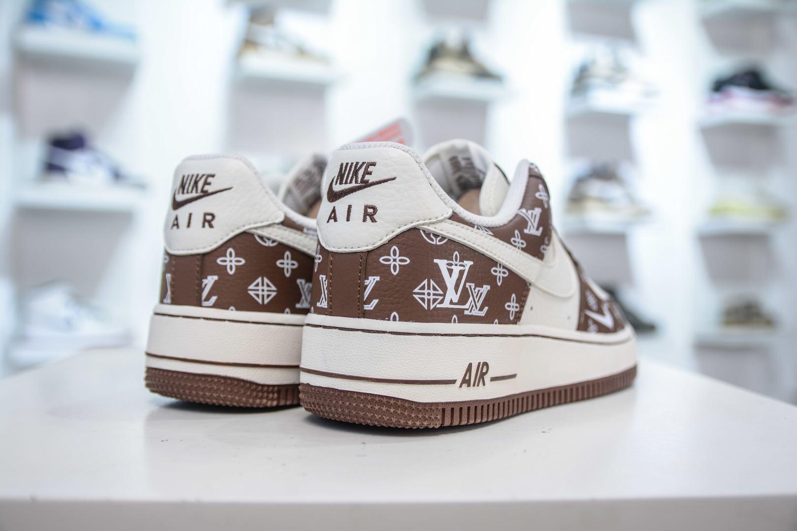 Louis Vuittx NIke Air Force 1 LV联名-奶白棕 LW9279-018
