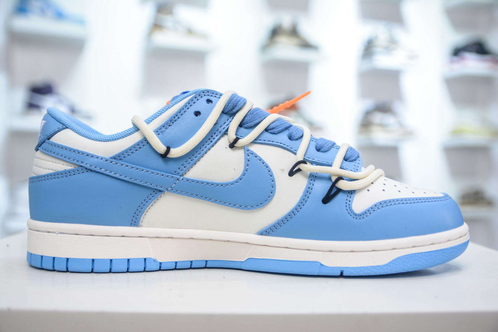 Nike SB Dunk Low 白蓝绑带 DV0833-113