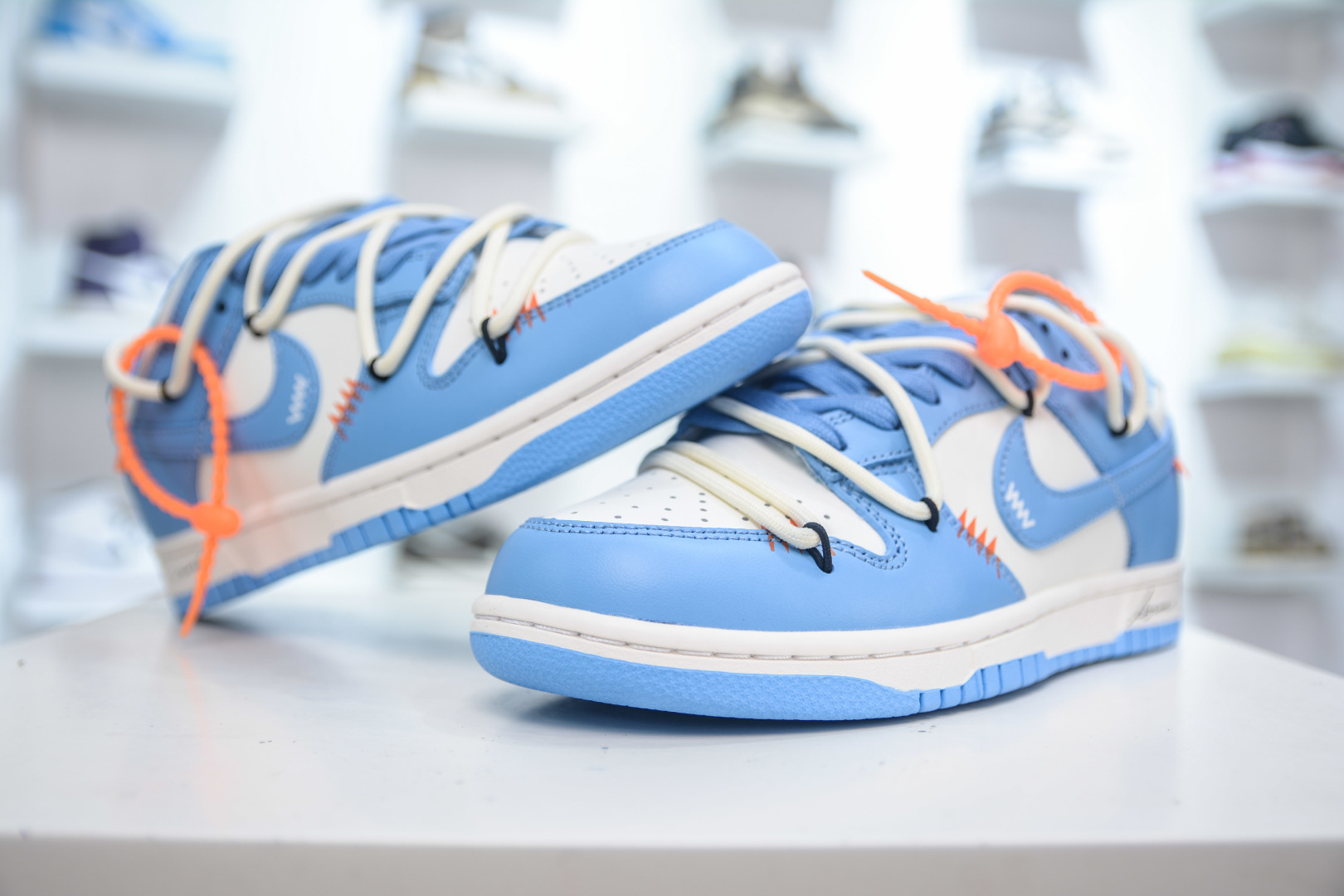 Nike SB Dunk Low 白蓝绑带 DV0833-113