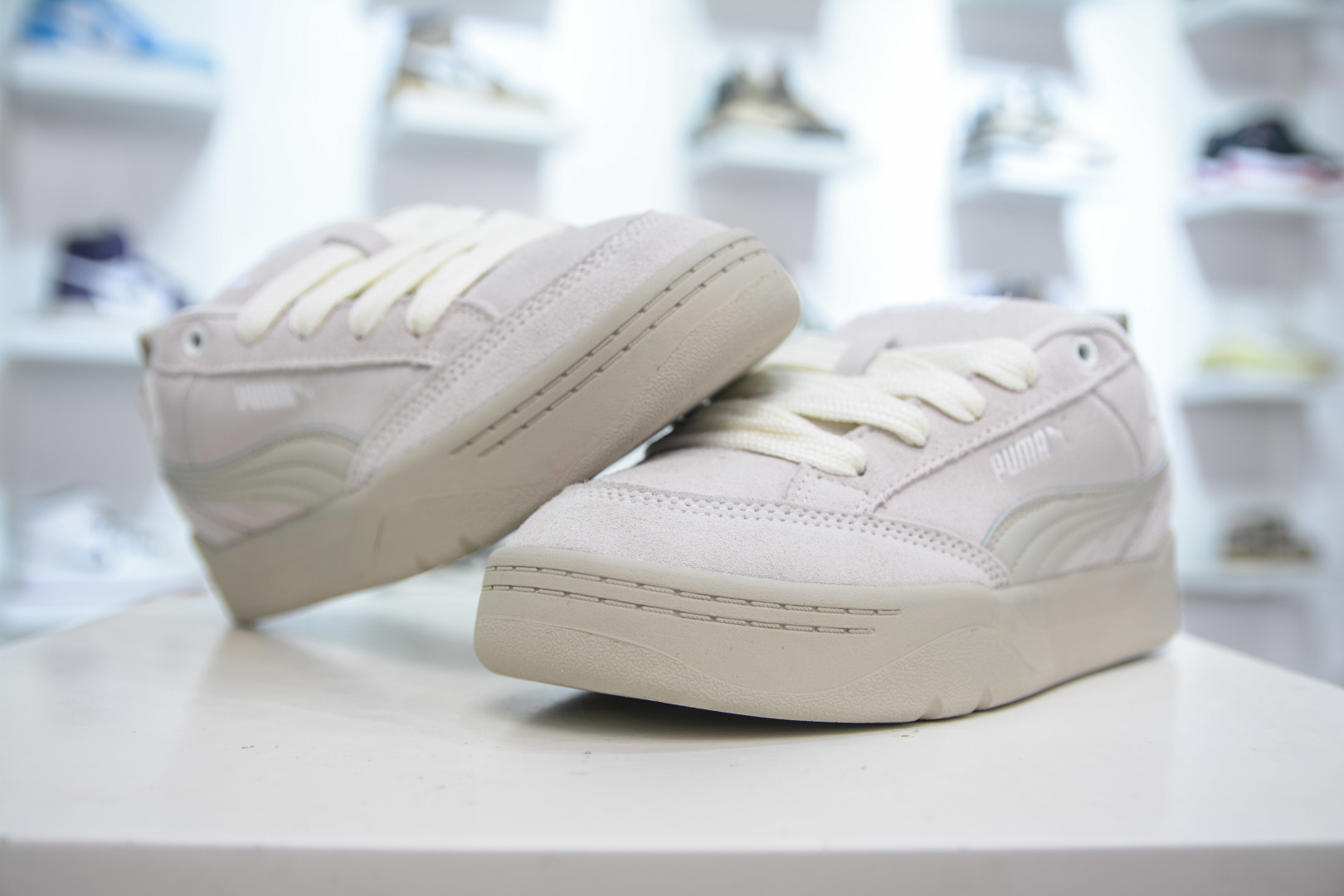 PUMA Suede STAPLE 百搭单品 彪马 男女运动板鞋 低帮复古面包风百搭休闲运动板鞋 401606-03