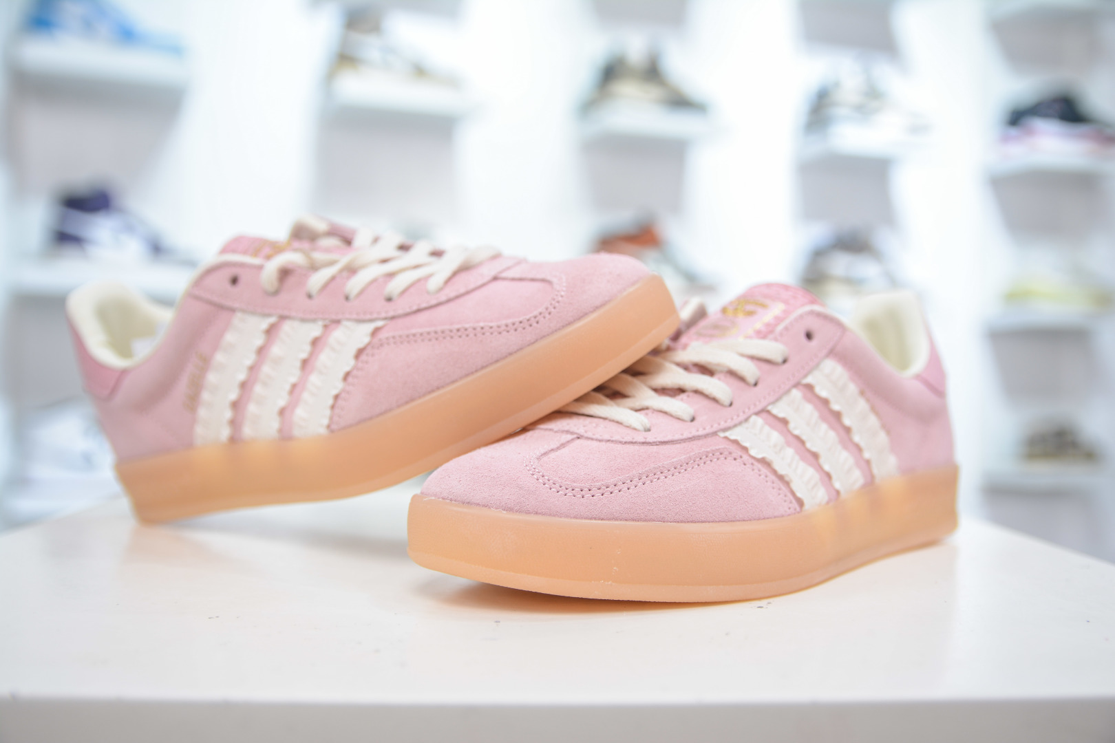 Adidas Gazelle Indoor Trainers: Low-Profile, Retro-Inspired, and Versatile Sneakers 4 cmp i1753791111779 7986 0 3