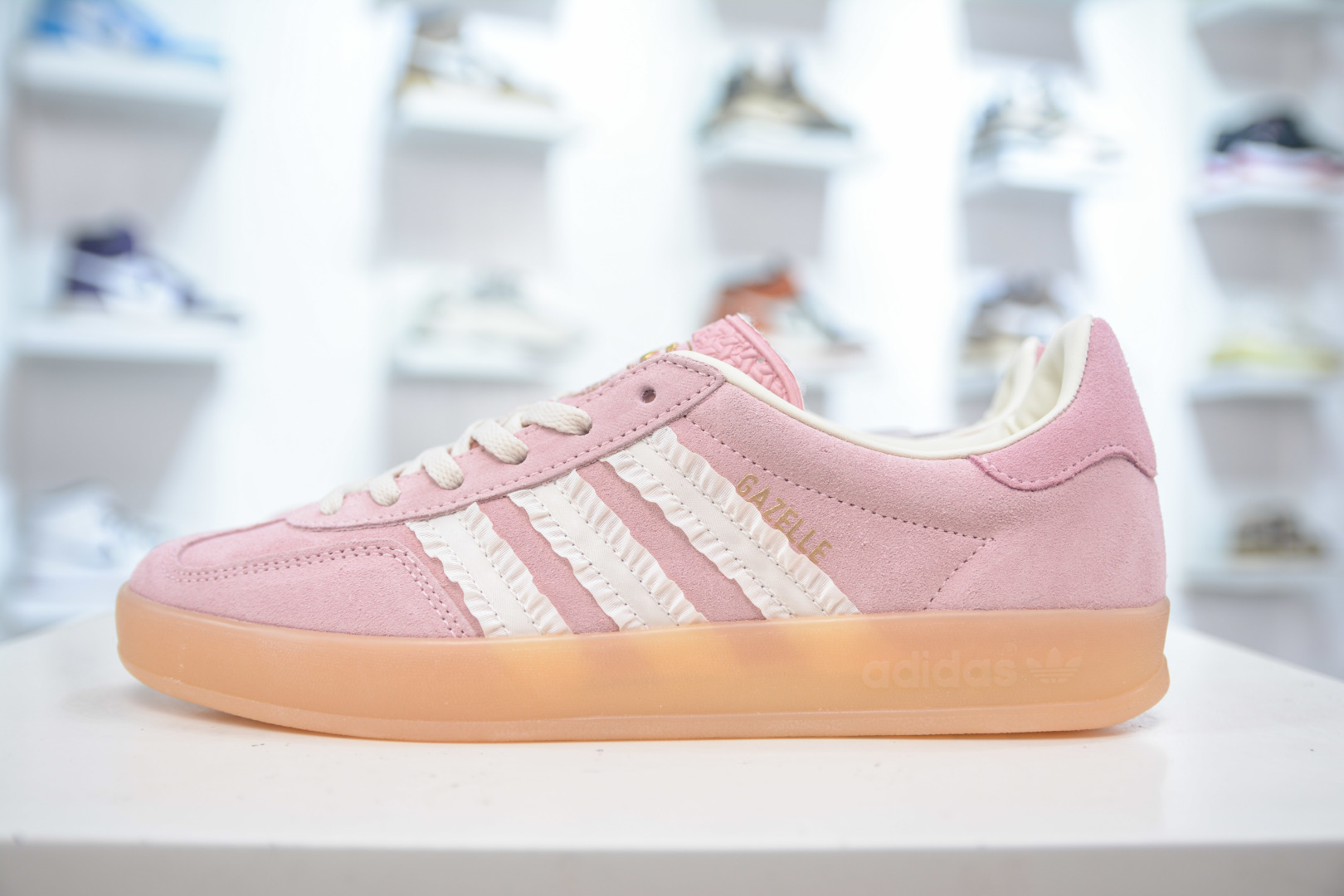 Adidas Gazelle Indoor Trainers: Low-Profile, Retro-Inspired, and Versatile Sneakers 1 cmp i1753791111779 8618 0 0