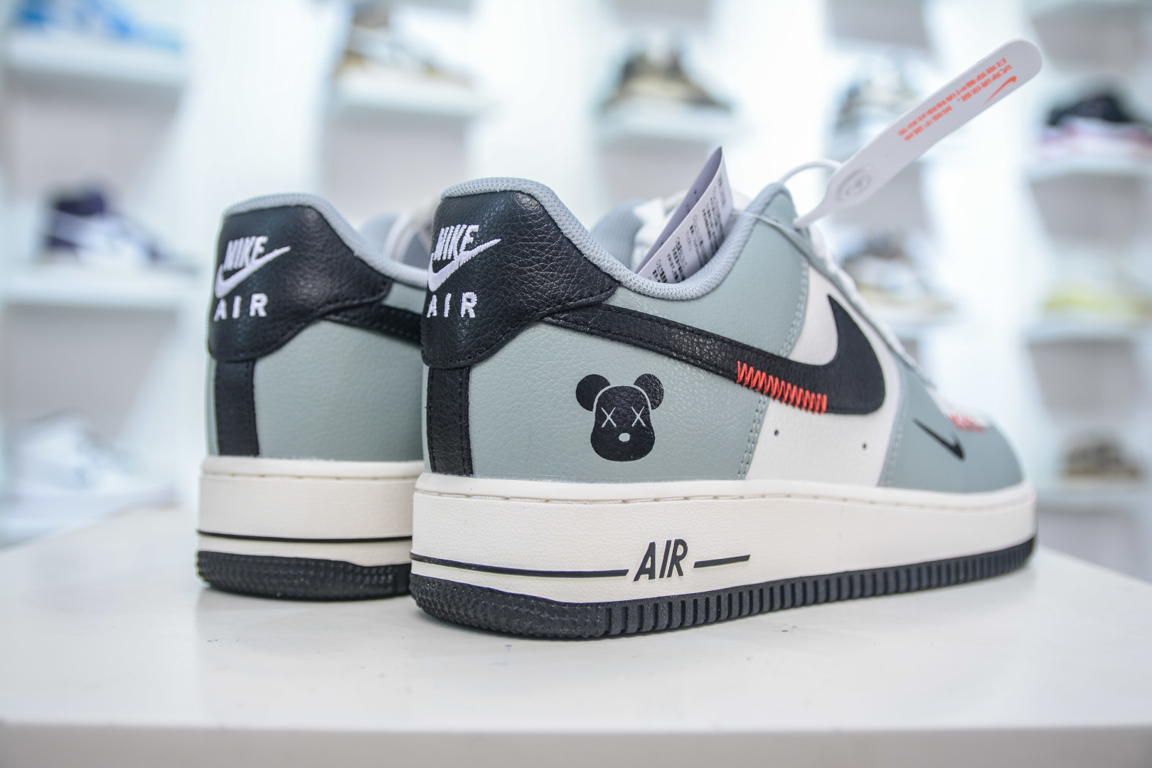 Nike Air Force 1 Low Violence Bear Collaboration White Gray Black Sneakers 7 cmp i1753791472915 1605 0 5