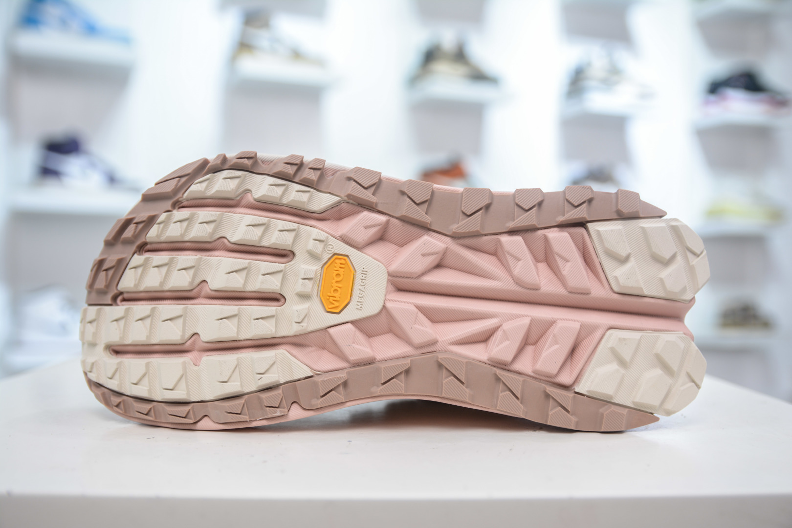 Altra Olympus 6 Women's Trail Running Shoes - Comfort, Grip, and Durability 6 cmp i1753792818343 991 0 4