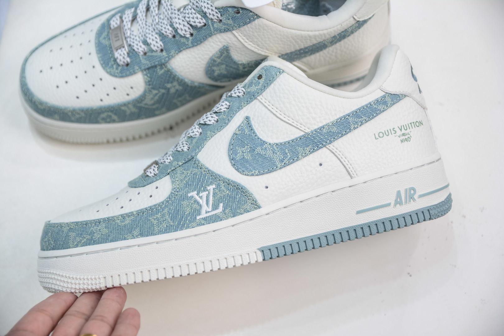 Nike Air Force 1 Low x Louis Vuitton White Denim Collaboration Sneakers 8 cmp i1753886048983 9946 0 6