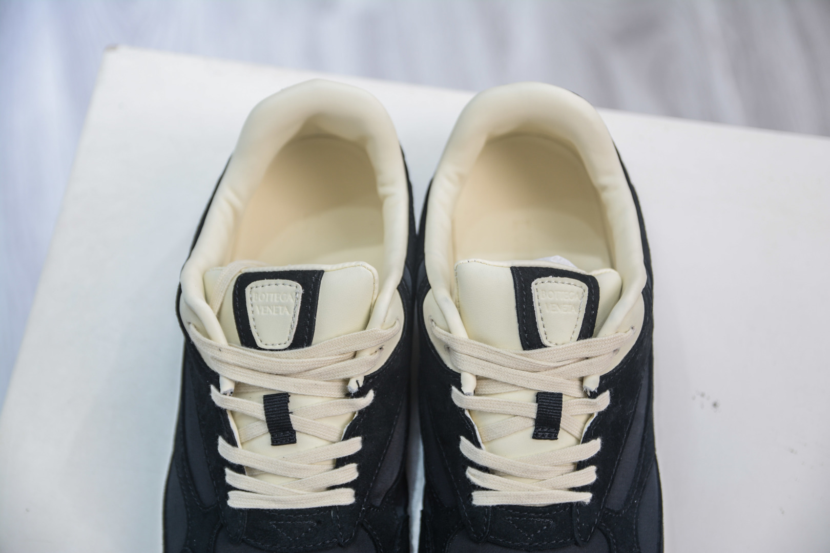 Bottega Veneta Orbit Flash Sneakers - Retro Style, Comfortable, and Versatile 9 cmp i1753886223812 9943 0 7