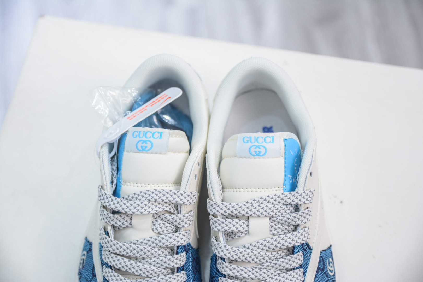 Travis Scott x Nike Air Jordan 1 Low x Gucci Denim Sneakers - White/Blue 9 cmp i1753887674052 2176 0 7