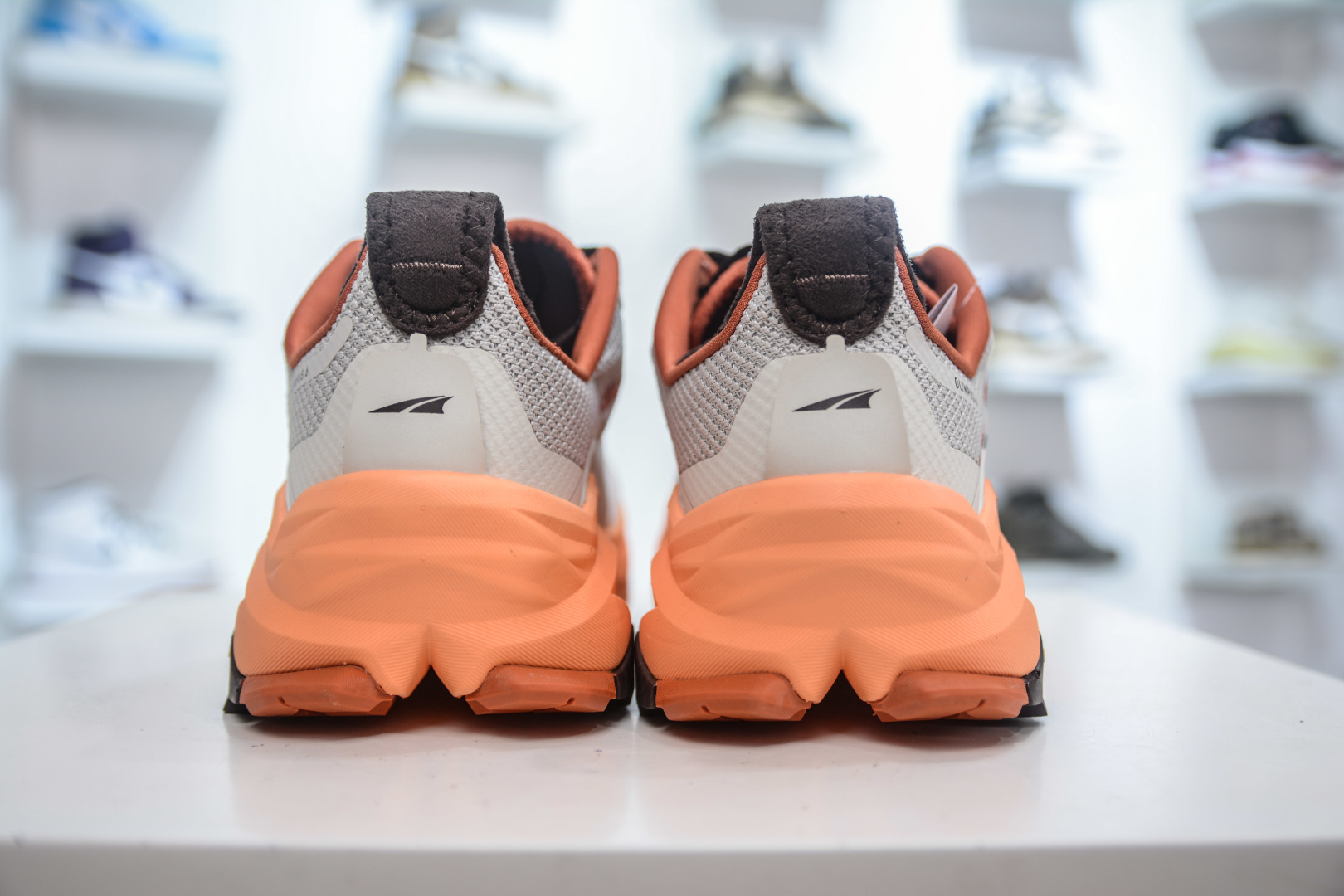 Altra Olympus 6: Comfortable, Durable, and Slip-Resistant Outdoor Running Shoes 2 cmp i1753888234695 9825 0 1