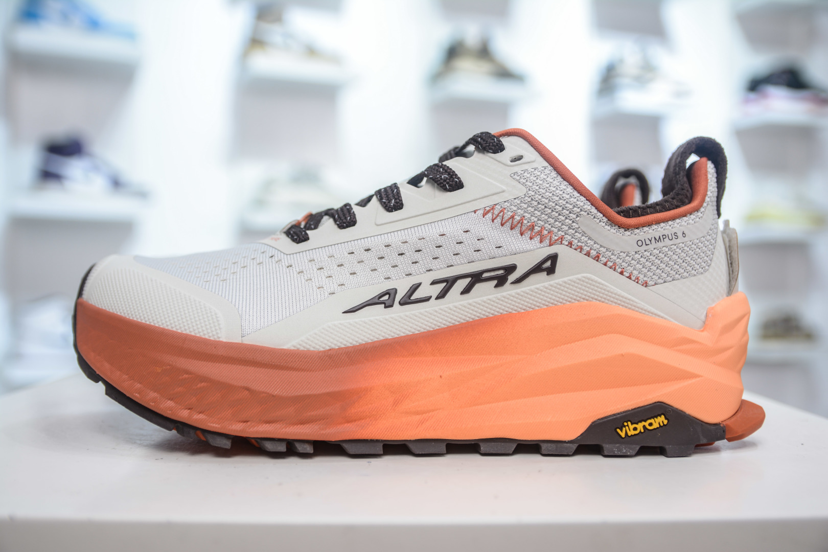 Altra Olympus 6: Comfortable, Durable, and Slip-Resistant Outdoor Running Shoes 1 cmp i1753888234748 8876 0 0