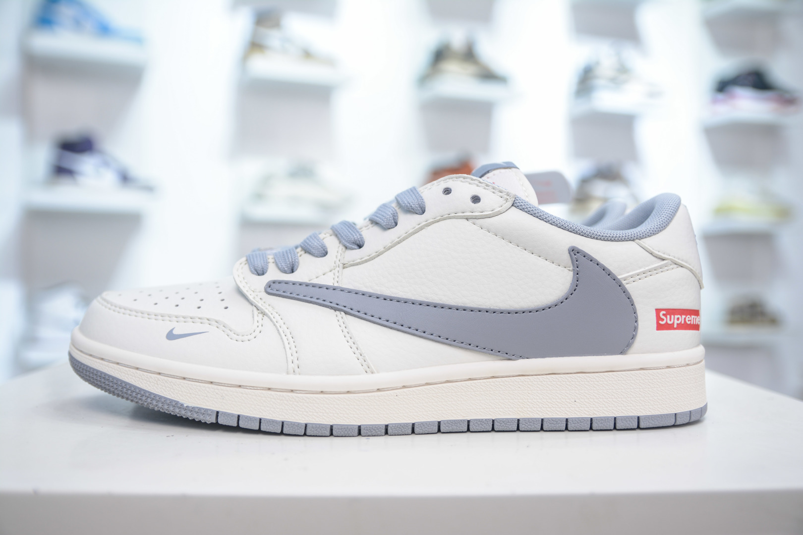 Travis Scott x Nike Air Jordan 1 Low Supreme White Grey Shoes 1 cmp i1753976335414 4194 0 0
