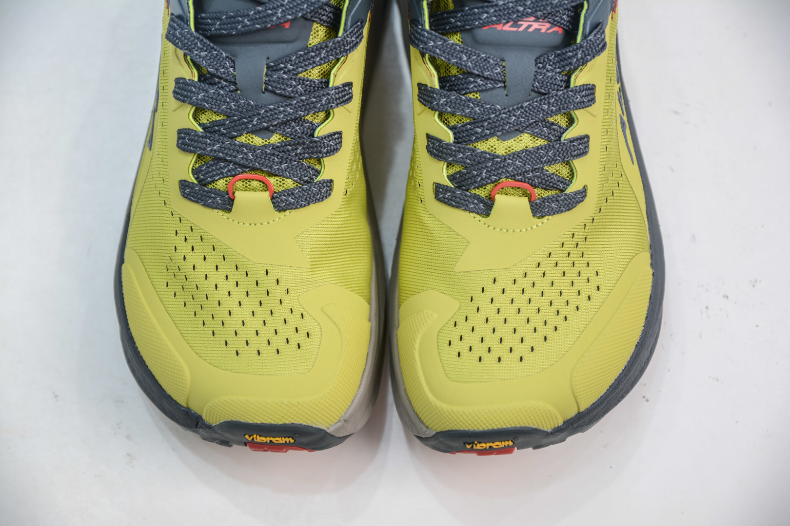 Altra Olympus 6: Premium Running Shoes - Comfort, Durability, and Style Combined 10 cmp i1753976483463 3038 0 8