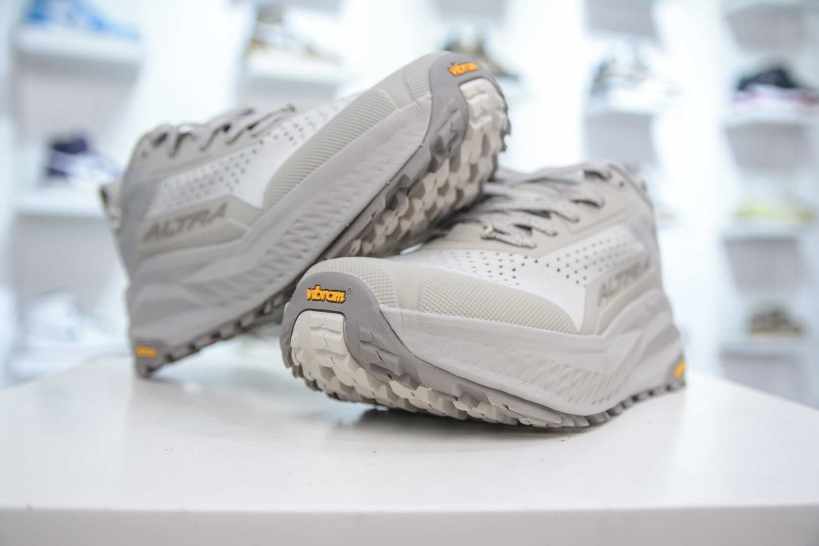 Altra Olympus 6 Men's Trail Running Shoes - Comfortable, Durable, and Versatile 5 cmp i1753976529858 8905 0 3