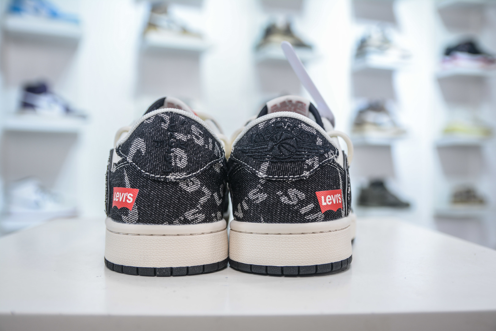 Travis Scott x Nike Air Jordan 1 Low Levi's - White Black Denim Sneakers 2 cmp i1753976640828 3907 0 1