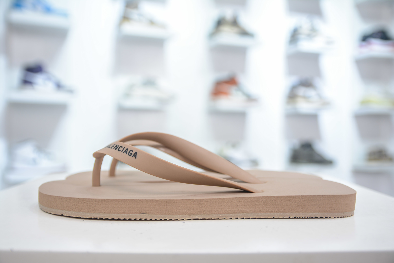 Balenciaga Track Sneaker Recy Cled 巴黎世家夏季人字休闲拖 812925 W1TAB 9710