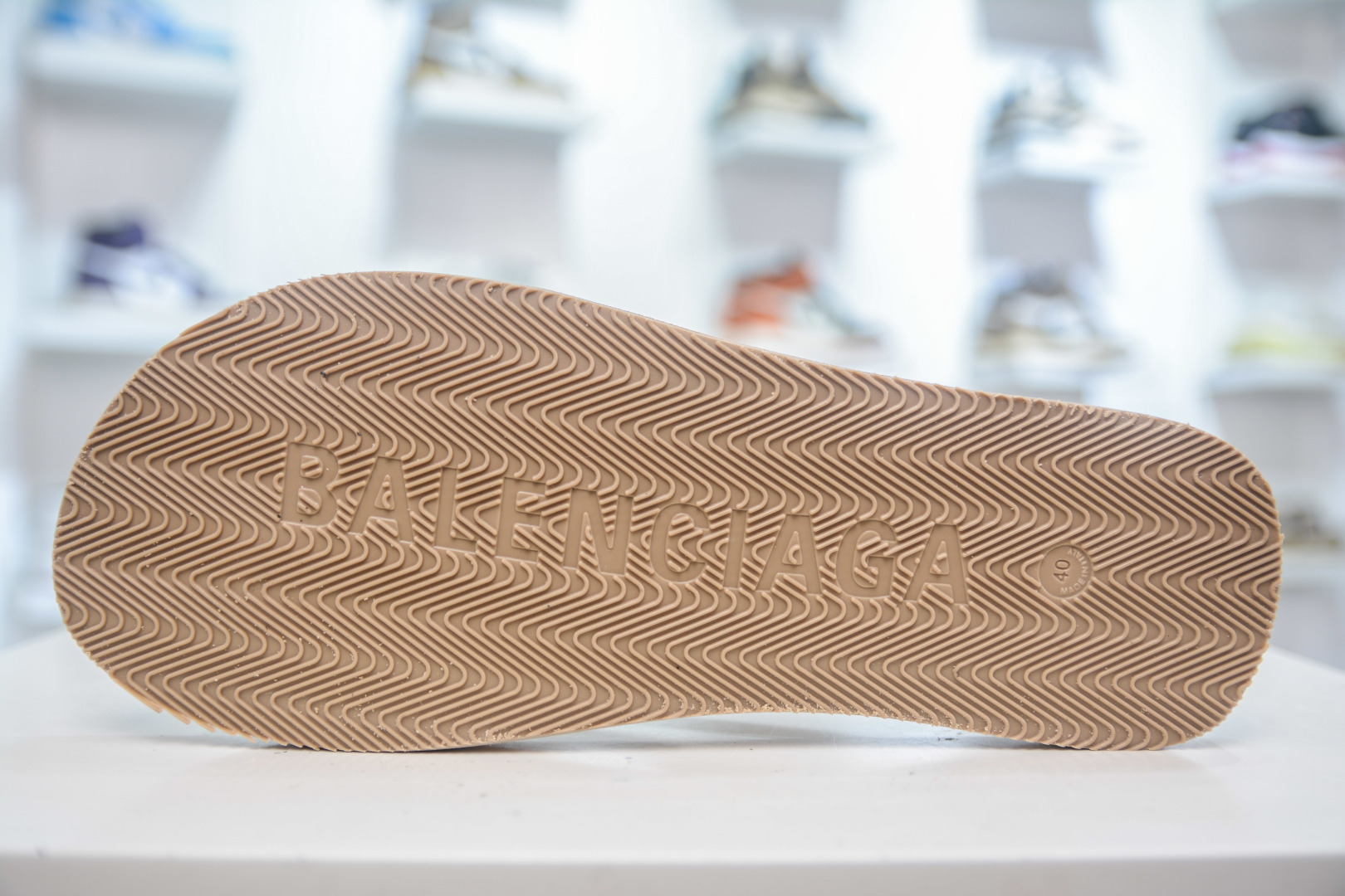 Balenciaga Track Sneaker Recy Cled 巴黎世家夏季人字休闲拖 812925 W1TAB 9710