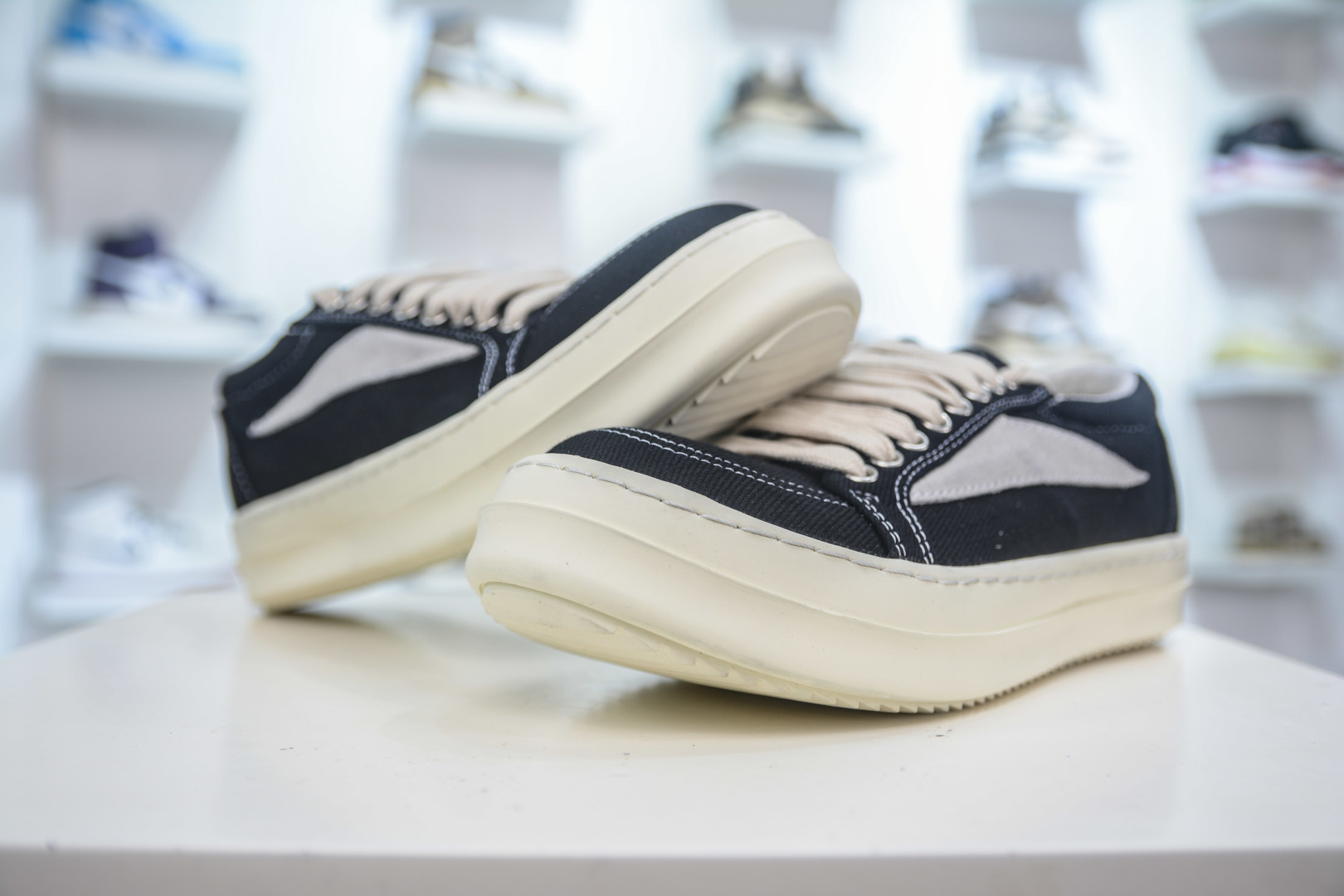 价格更正 RICK OWENS/RO Hollywood 欧文斯 帆布 圆头系带低帮板鞋