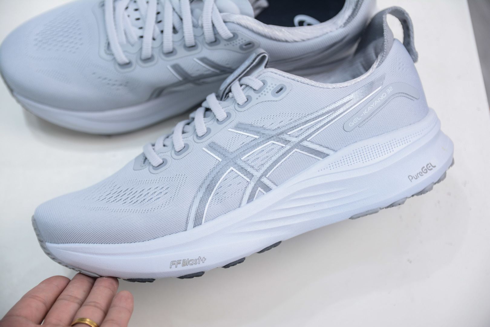 Asics Gel-Kayano 32: Supportive & Breathable Running Shoes for Optimal Performance 7 cmp i1754146282072 3737 0 6