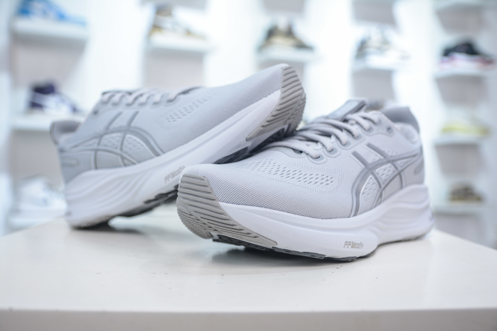Asics Gel-Kayano 32: Supportive & Breathable Running Shoes for Optimal Performance 4 cmp i1754146283054 5337 0 3