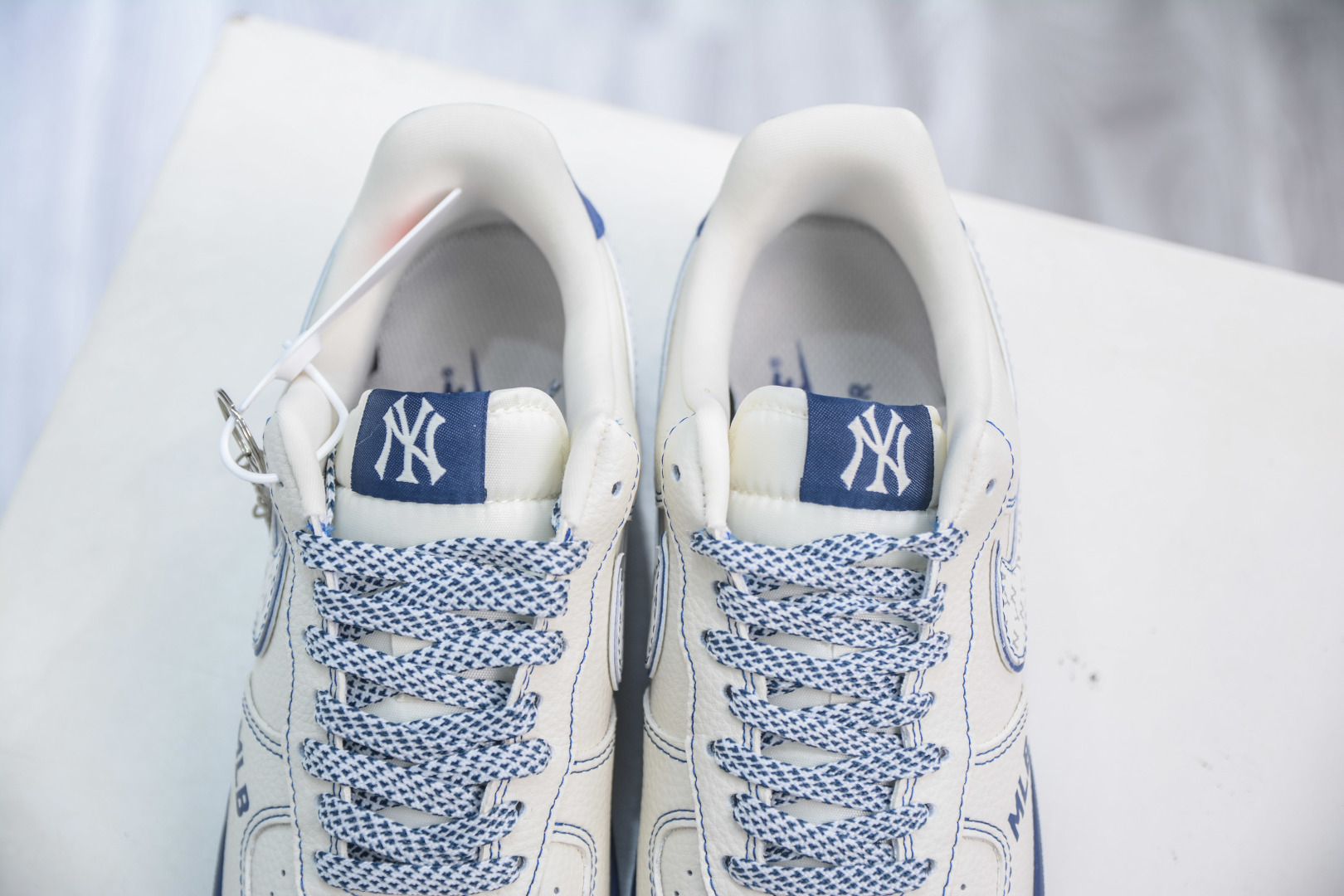 Nike Air Force 1 Low '07 MLB Yankees Edition - Creamy White and Navy Blue 9 cmp i1754146736410 1632 0 7