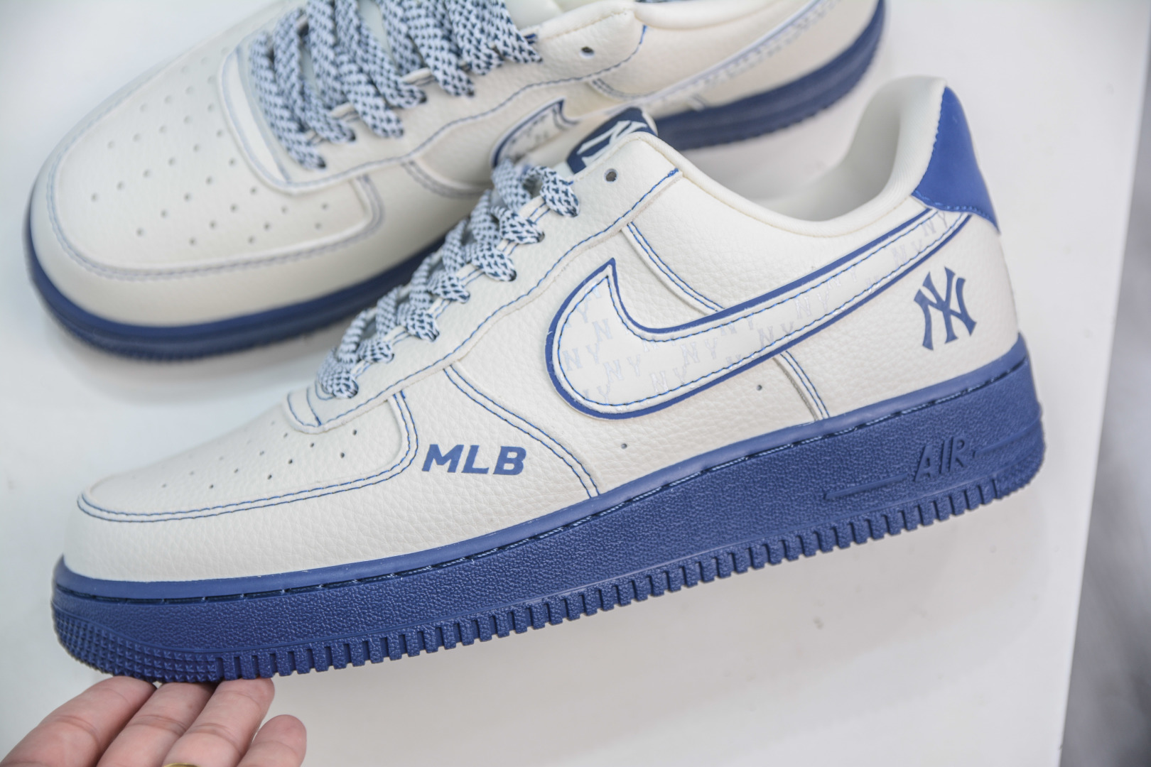 Nike Air Force 1 Low '07 MLB Yankees Edition - Creamy White and Navy Blue 8 cmp i1754146736410 4695 0 6