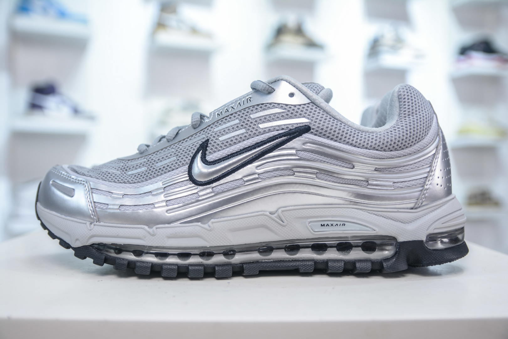 Comme des Garçons Homme Plus x Nike Air Max TL 2.5 Silver Running Shoes 1 cmp i1754146855998 9121 0 0
