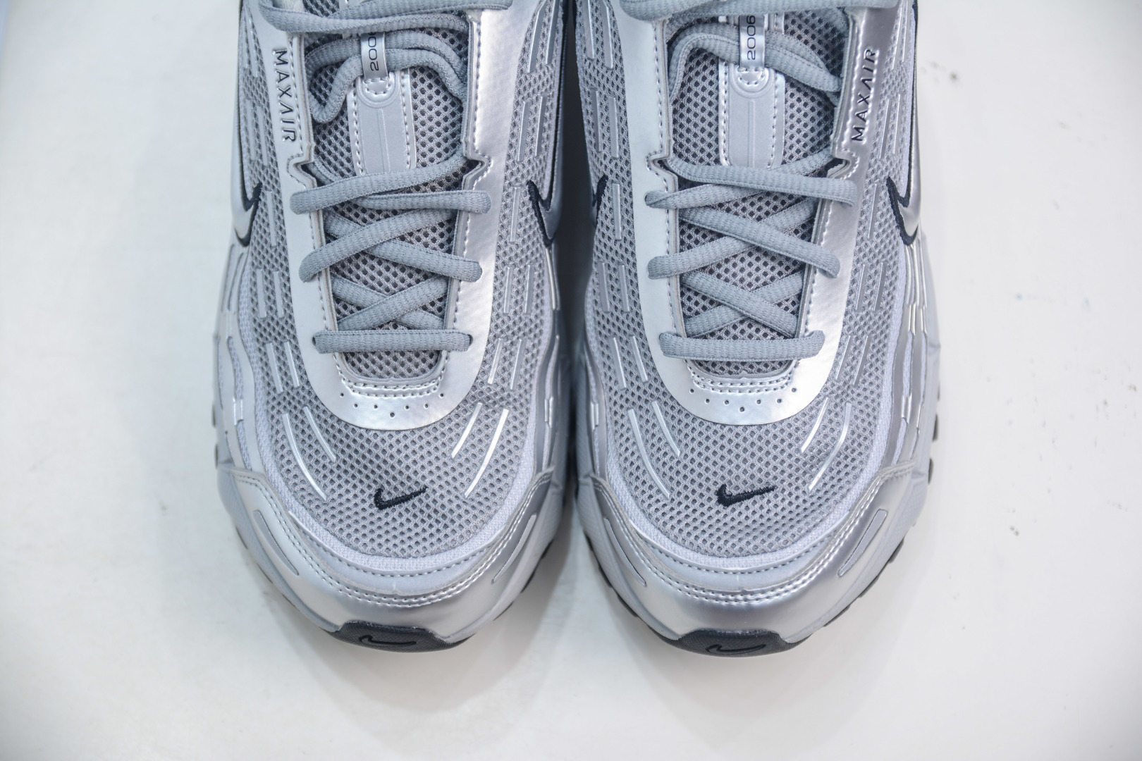 Comme des Garçons Homme Plus x Nike Air Max TL 2.5 Silver Running Shoes 9 cmp i1754146856981 8389 0 8