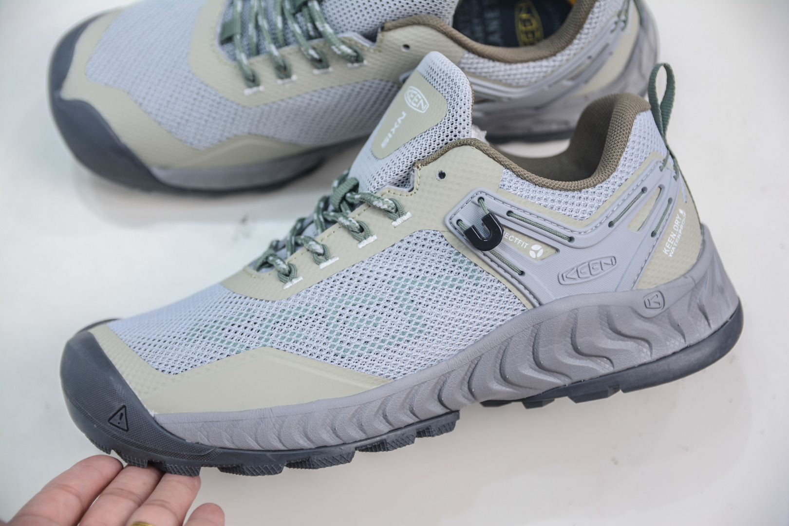 Keen Nxis Evo Low Hiking Shoes: Comfort, Grip, and Energy Return for Trails 7 cmp i1754146919853 7577 0 6