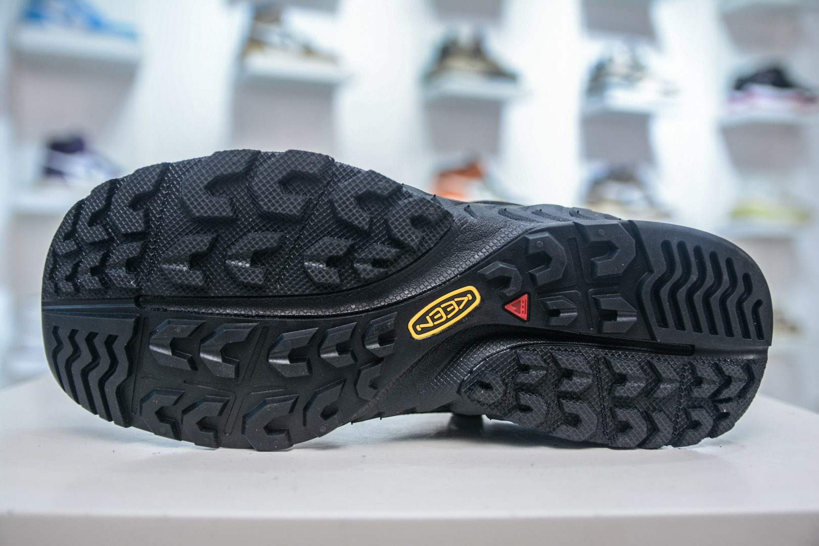 Keen Nxis Evo Low Hiking Shoes - Comfortable, Slip-Resistant, and Durable 6 cmp i1754146970627 4558 0 4