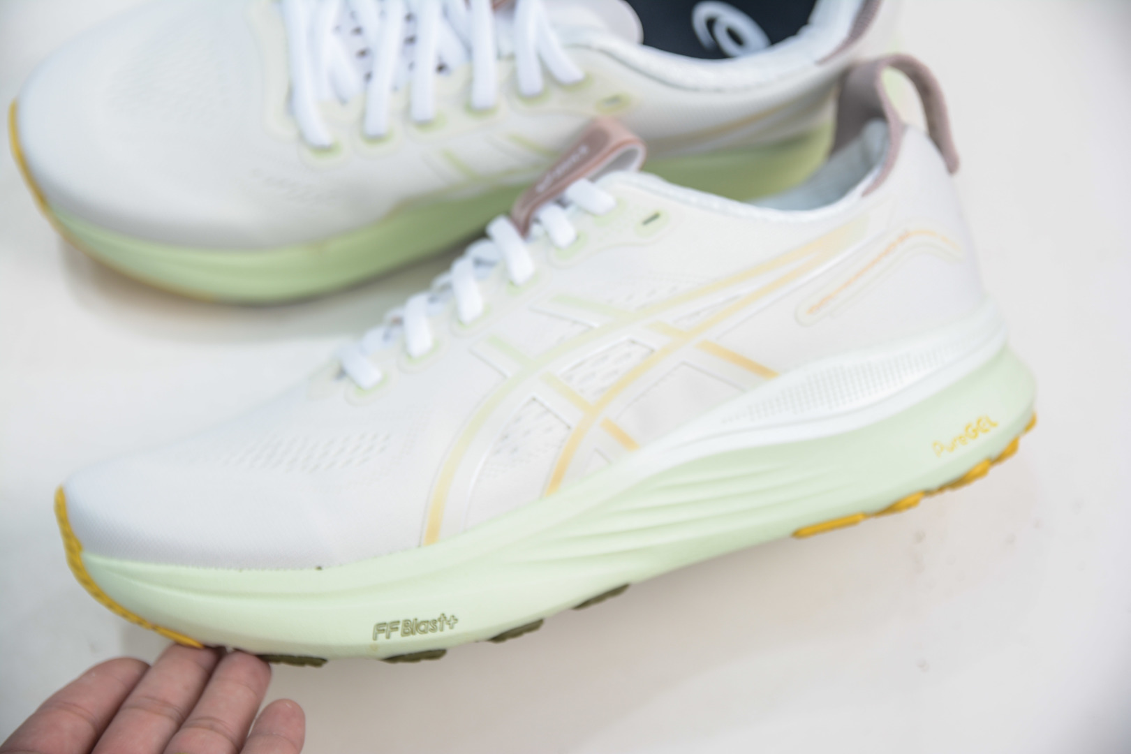 Asics Gel-Kayano 32 Running Shoes: Stability, Cushioning, and Breathable Comfort 8 cmp i1754236875990 31 0 6