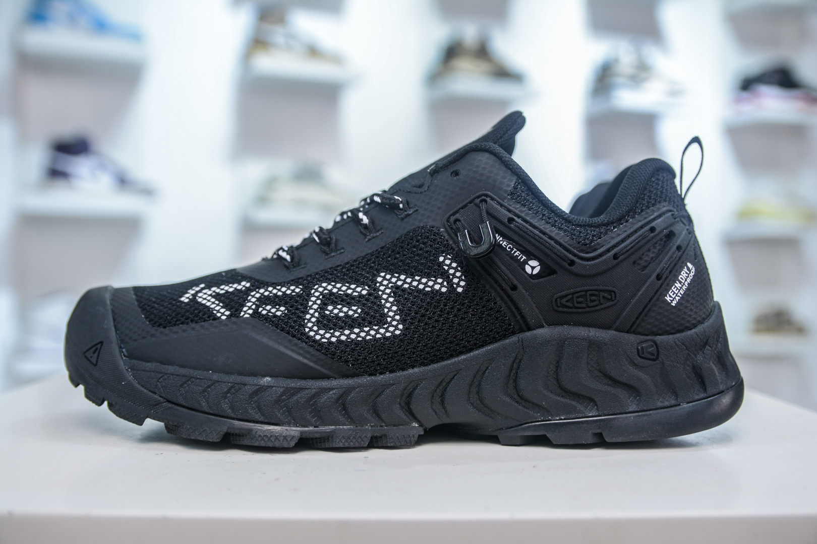 Keen Nxis Evo Low Hiking Shoes - Comfortable, Slip-Resistant, and Durable 2 cmp i1754237116031 3250 0 0