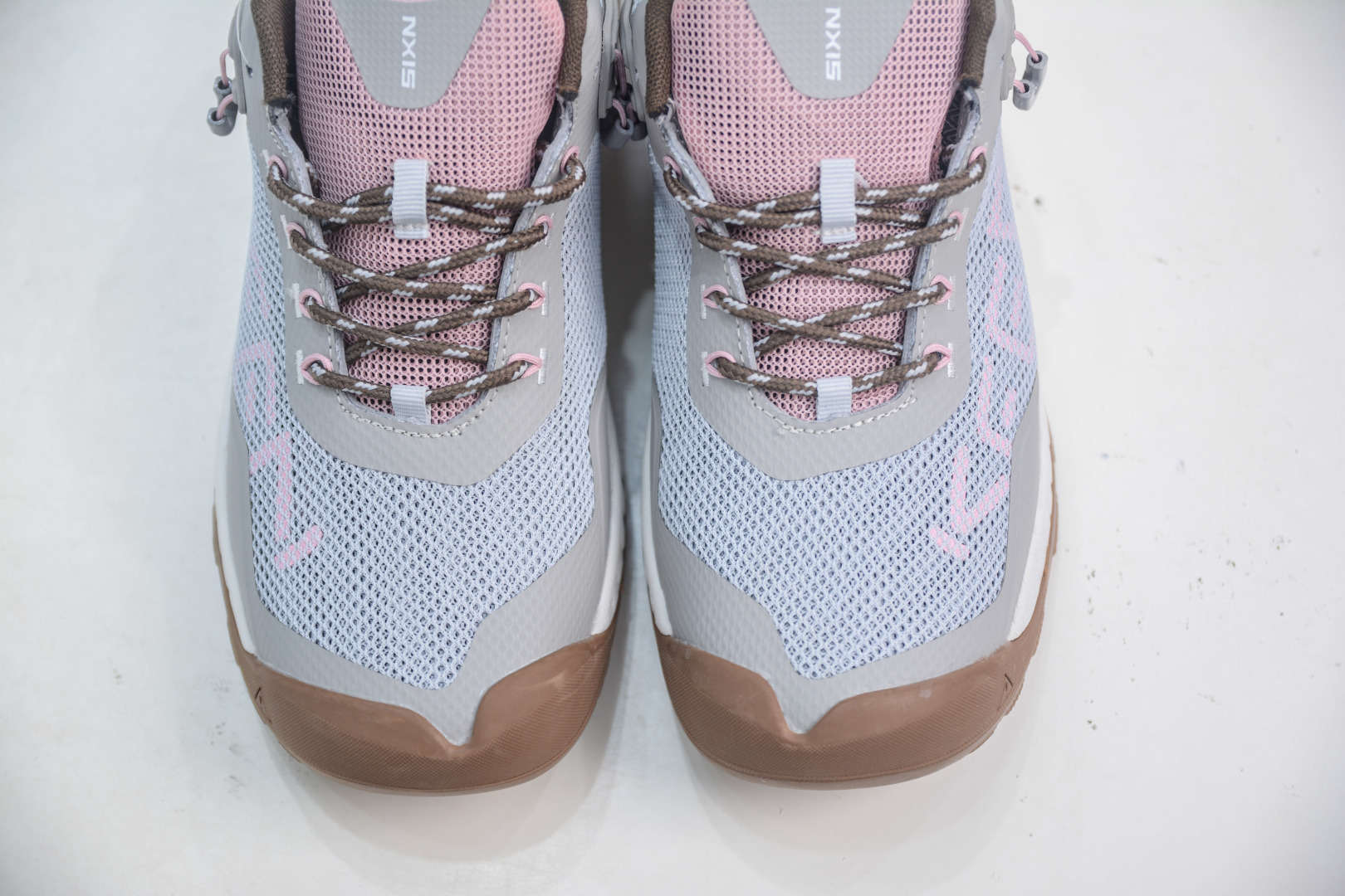 Keen Nxis Evo LOW Hiking Shoes - Comfortable, Slip-Resistant, and Durable 9 cmp i1754237200624 1878 0 8