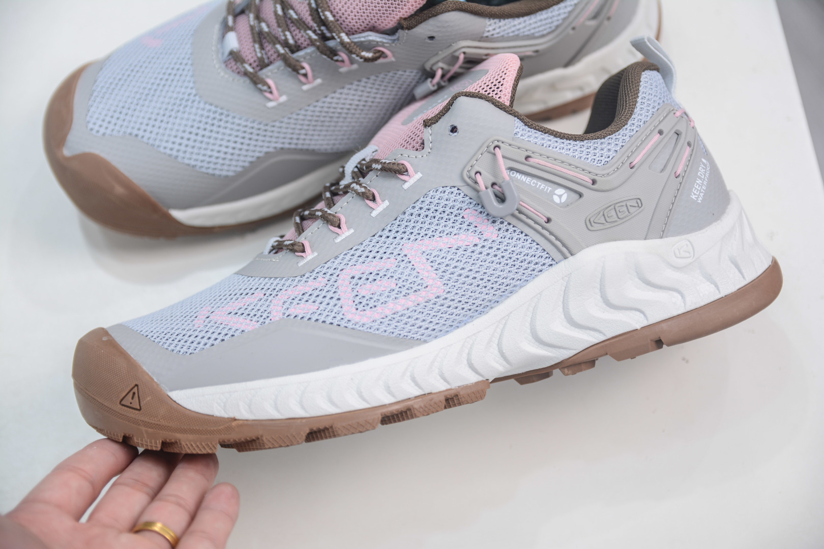 Keen Nxis Evo LOW Hiking Shoes - Comfortable, Slip-Resistant, and Durable 7 cmp i1754237201813 3494 0 6