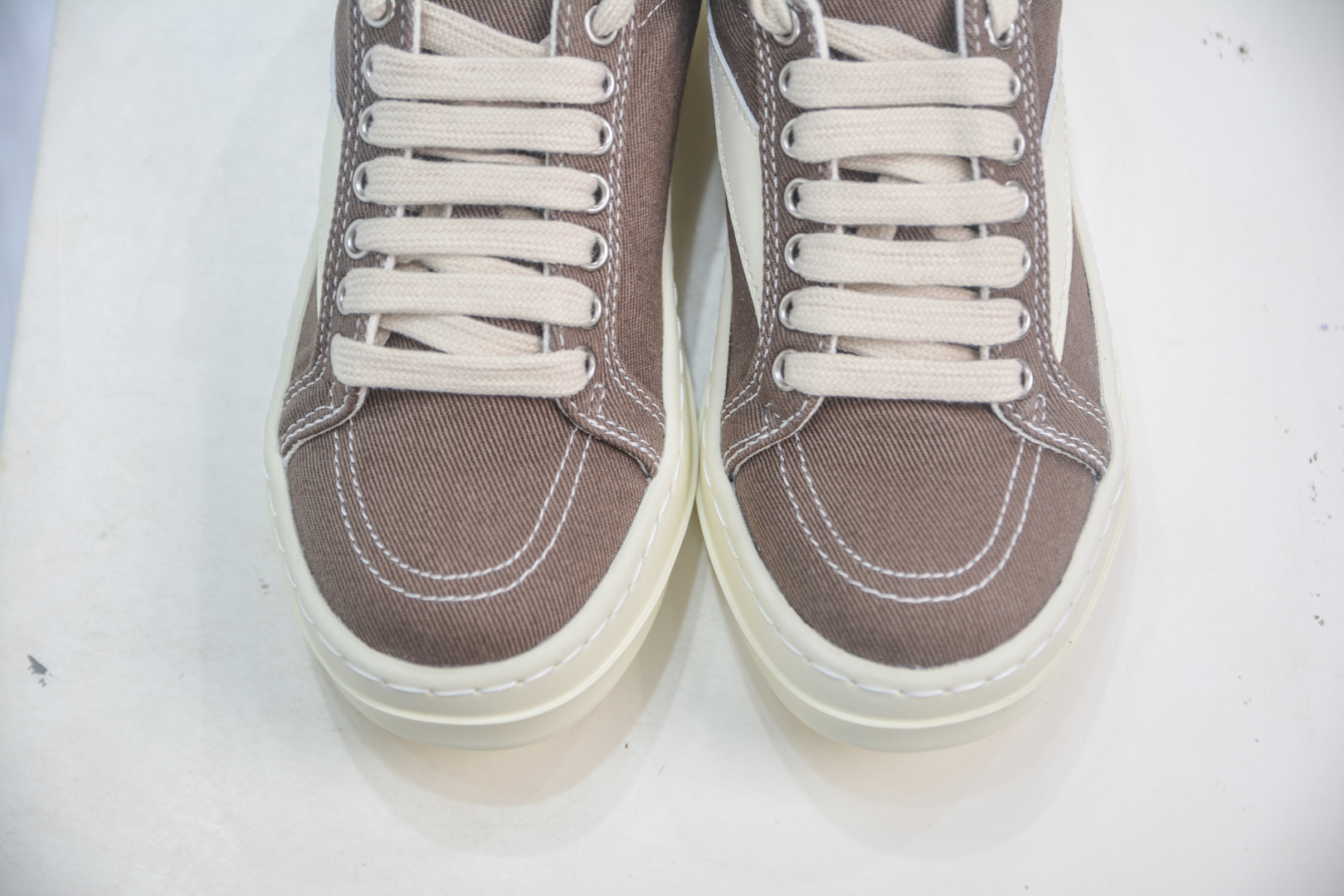 Rick Owens Hollywood Canvas Low-Top Sneakers - Lace-Up, Round Toe, Comfortable 10 cmp i1754237465859 1917 0 8