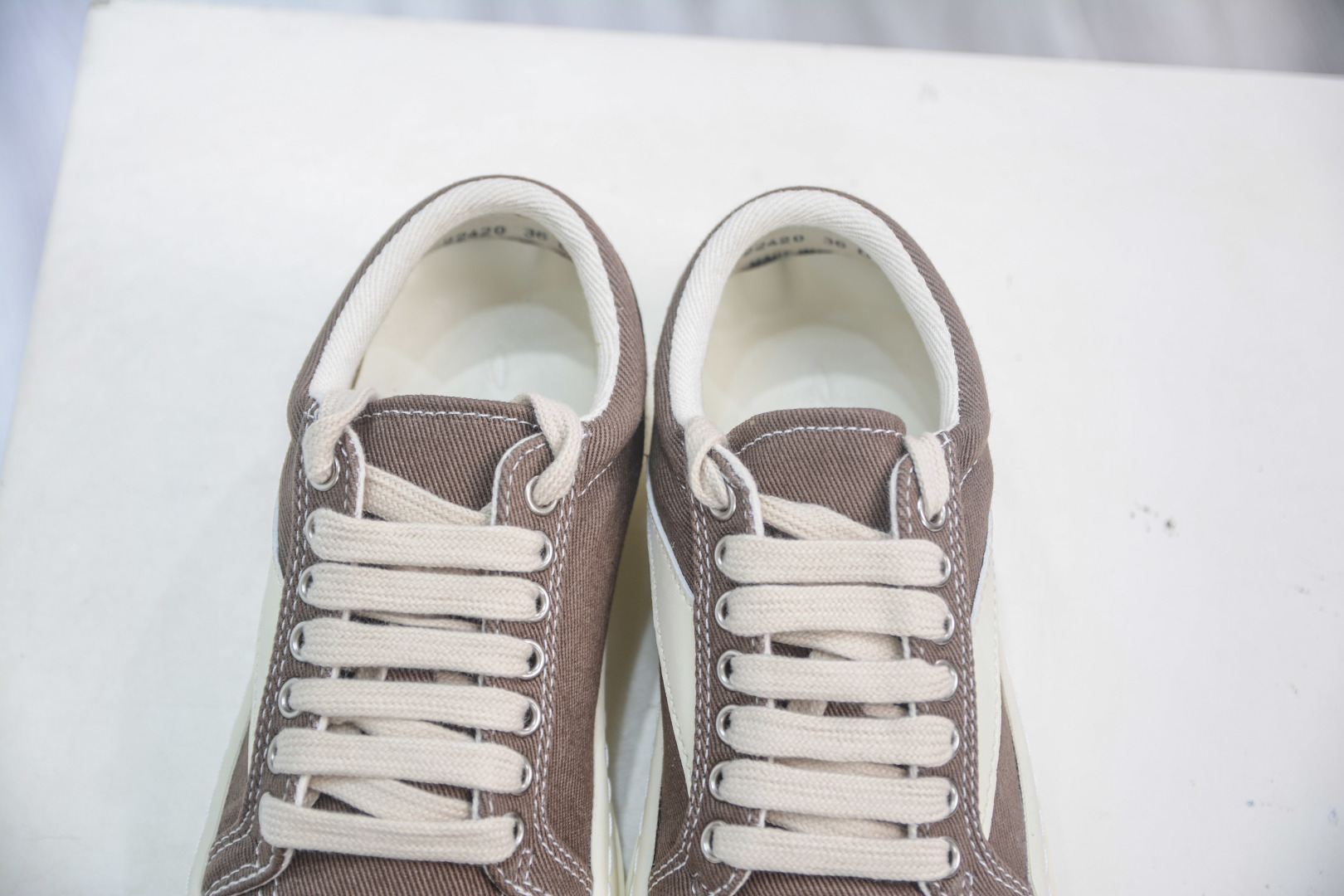 Rick Owens Hollywood Canvas Low-Top Sneakers - Lace-Up, Round Toe, Comfortable 9 cmp i1754237467037 5138 0 7