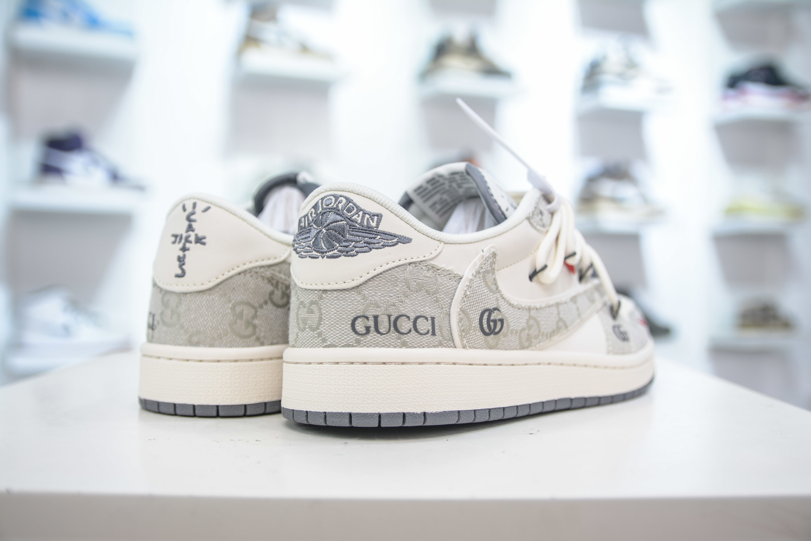 Travis Scott x Nike Air Jordan 1 Low Gucci Collab Sneakers - Limited Edition 6 cmp i1754319170039 1872 0 5