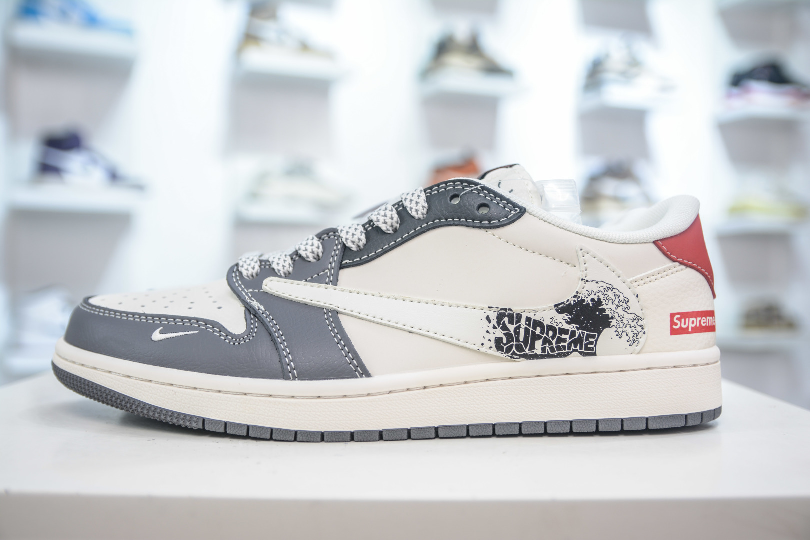 Travis Scott x Air Jordan 1 Low White Grey Red Custom Sneakers 2 cmp i1754319219299 6529 0 0
